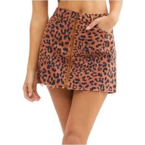 Free People We The Free Mini Skirt Cheetah Denim Print  Zipper Front Women's 31